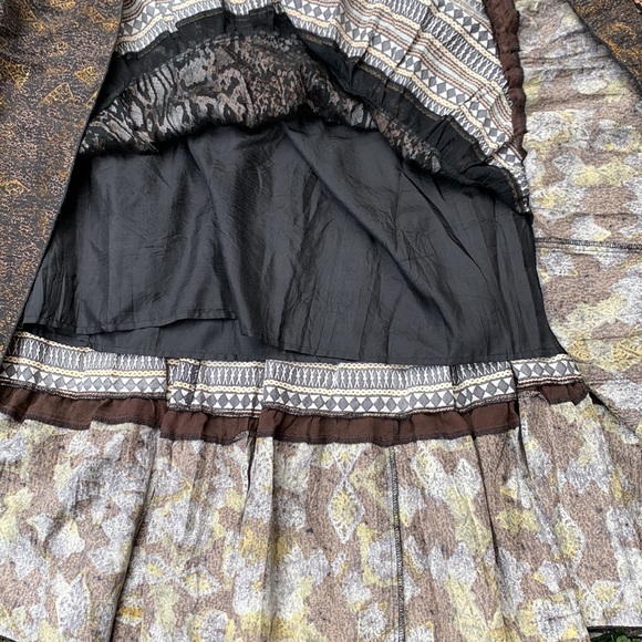 Beautiful Tiered Silk Chico’s Safari Maxi Skirt - Picture 6 of 7